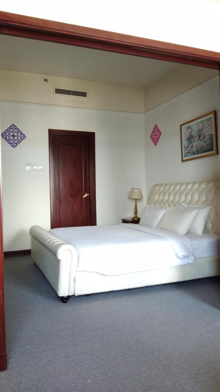 Times Square Service Apartment At Kuala Lumpur Exteriör bild