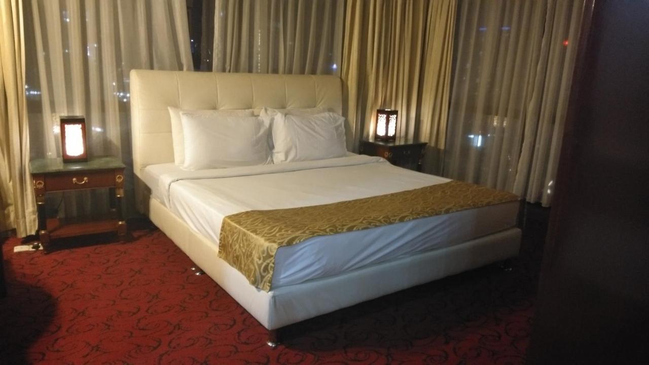 Times Square Service Apartment At Kuala Lumpur Exteriör bild