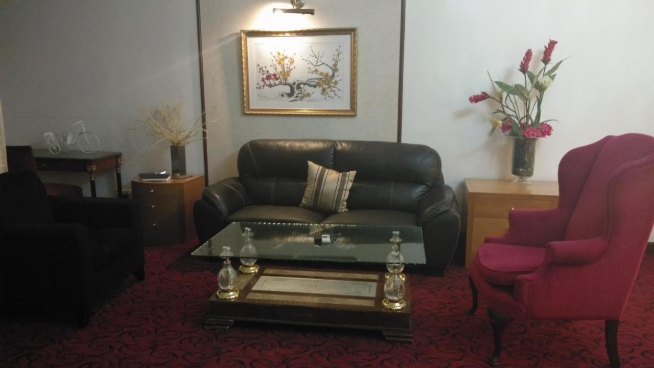 Times Square Service Apartment At Kuala Lumpur Exteriör bild